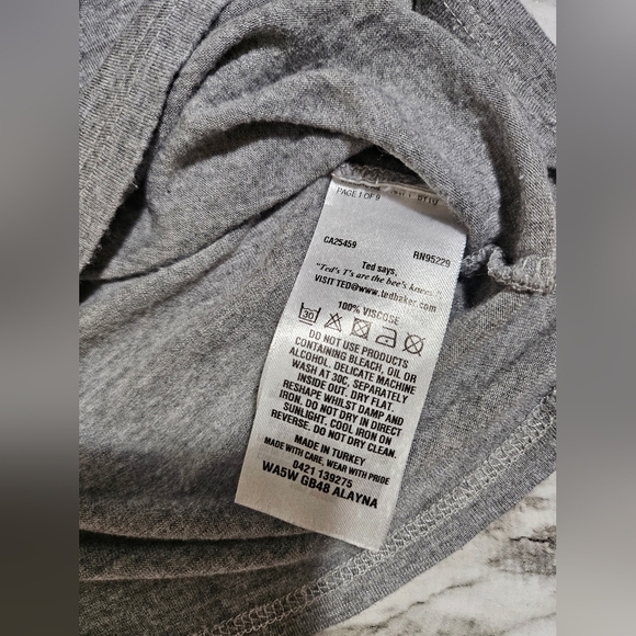 Y2K Ted Baker Gray Hummingbird Boxy Tank 2 Small - Picture 9 of 9